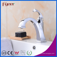 Fyeer New Design Niedrig Body Chrome Plated Crooked Quadrate Spout Single Handle Faucet Water Mixer Tap